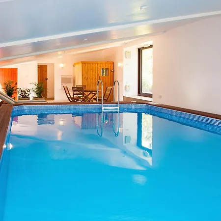 Over Across-uk38277 *